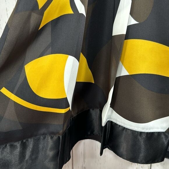Nygard Collection Black White Yellow Abstract Midi Skirt Art Print Size 18 - Picture 5 of 12